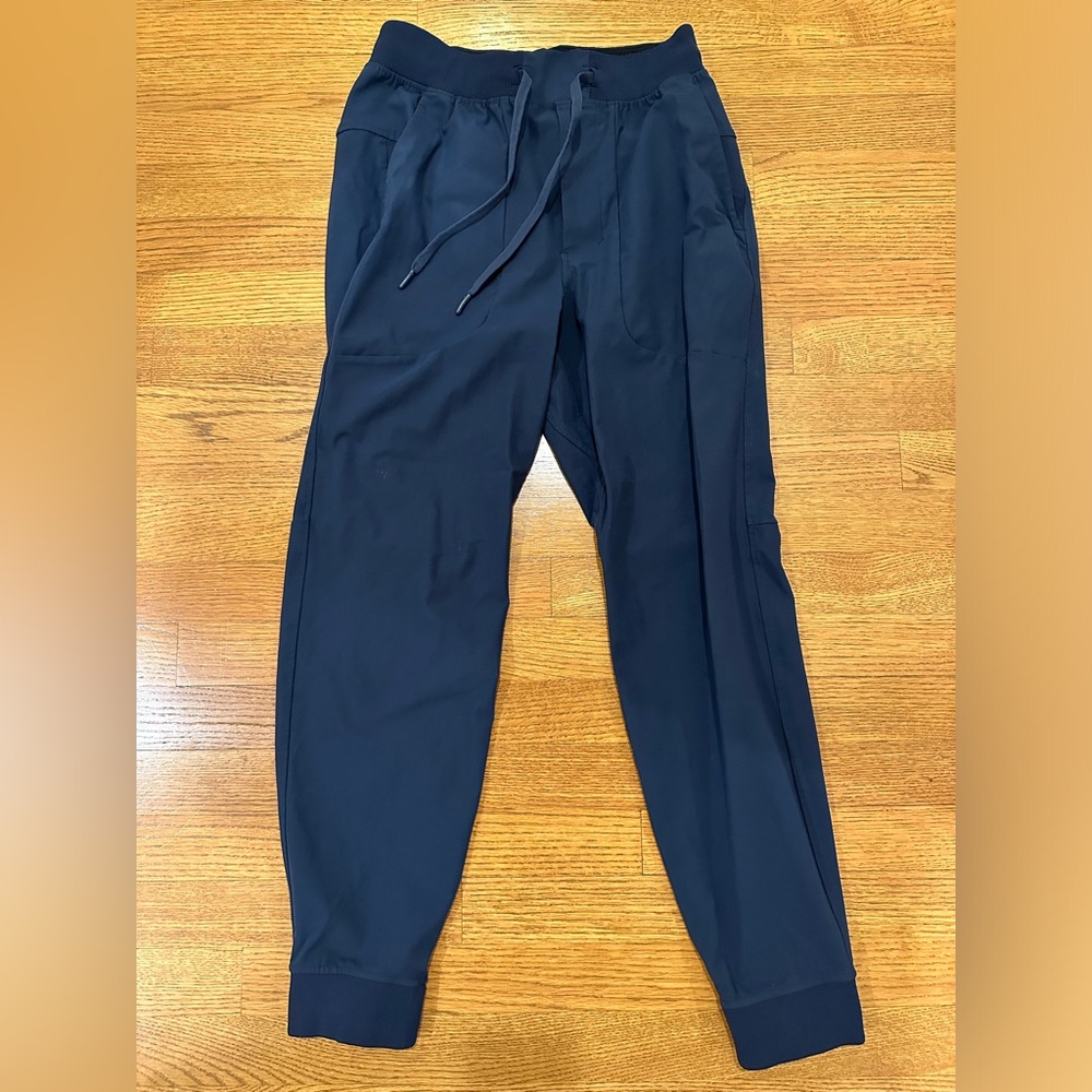 Lululemon ABC Jogger (Navy) size small